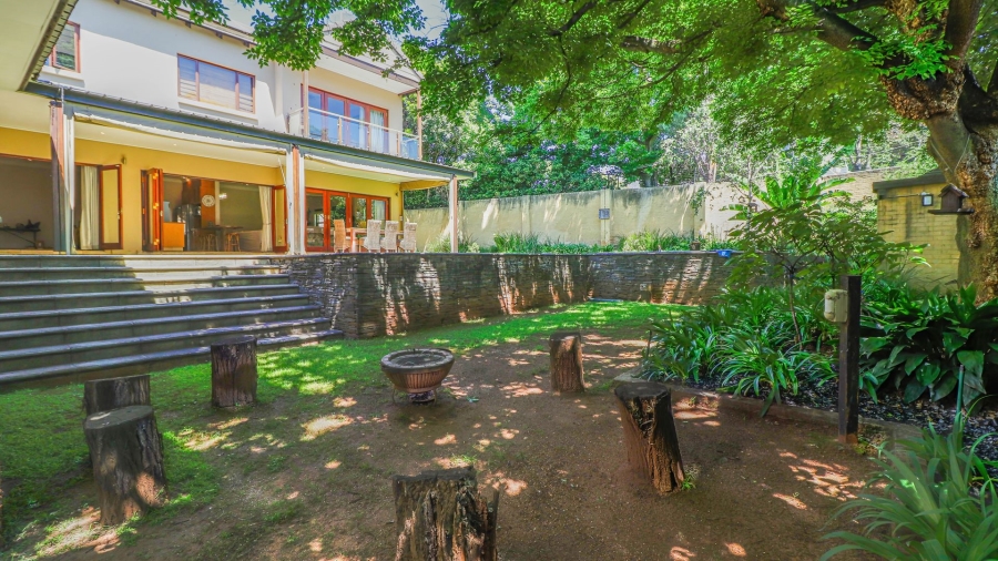 To Let 5 Bedroom Property for Rent in Bryanston Gauteng