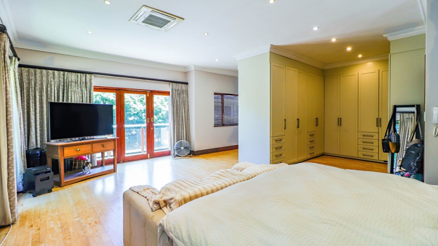 To Let 5 Bedroom Property for Rent in Bryanston Gauteng