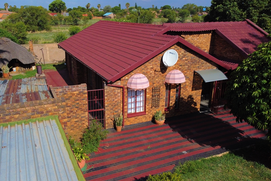 4 Bedroom Property for Sale in The Orchards Gauteng