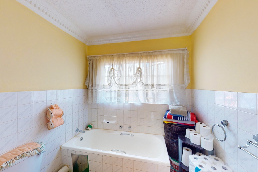 4 Bedroom Property for Sale in The Orchards Gauteng