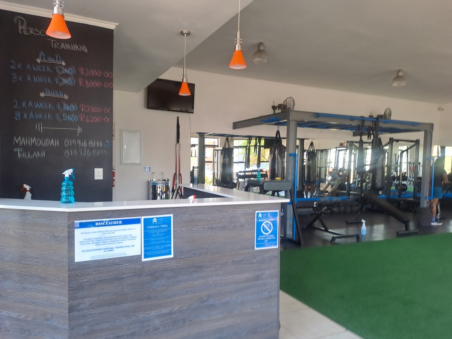 1 Bedroom Property for Sale in Oakdene Gauteng