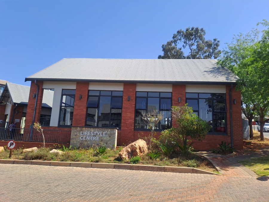 1 Bedroom Property for Sale in Oakdene Gauteng