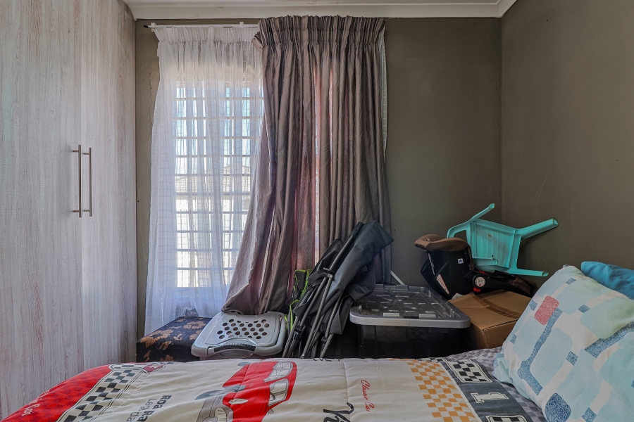 2 Bedroom Property for Sale in Lenasia South Gauteng