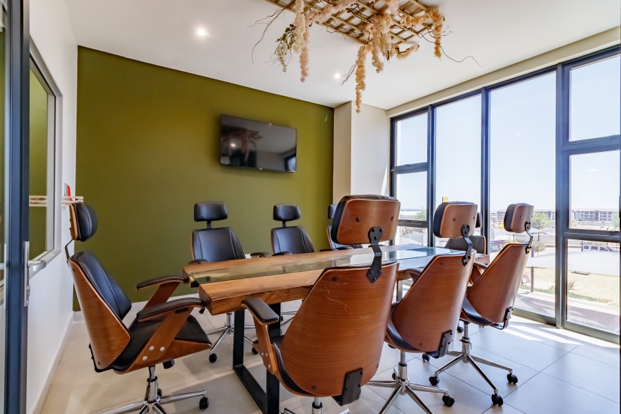 1 Bedroom Property for Sale in Erand Gardens Gauteng