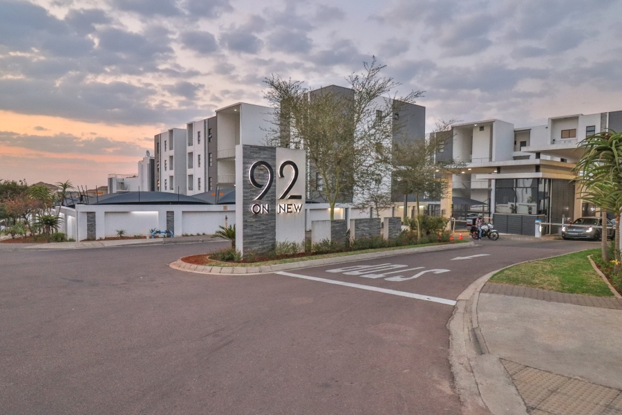 1 Bedroom Property for Sale in Erand Gardens Gauteng