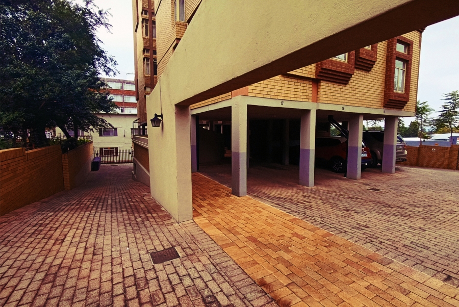 2 Bedroom Property for Sale in Wonderboom South Gauteng
