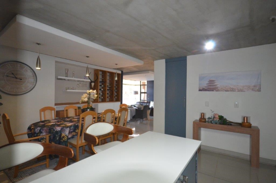 To Let 2 Bedroom Property for Rent in Bedfordview Gauteng