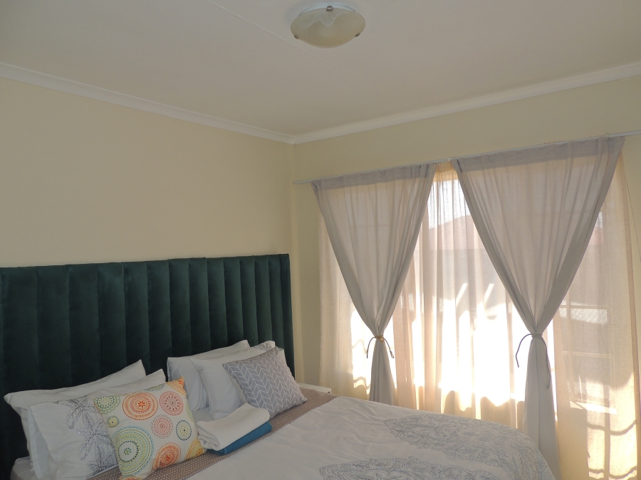 2 Bedroom Property for Sale in Elandspark Gauteng
