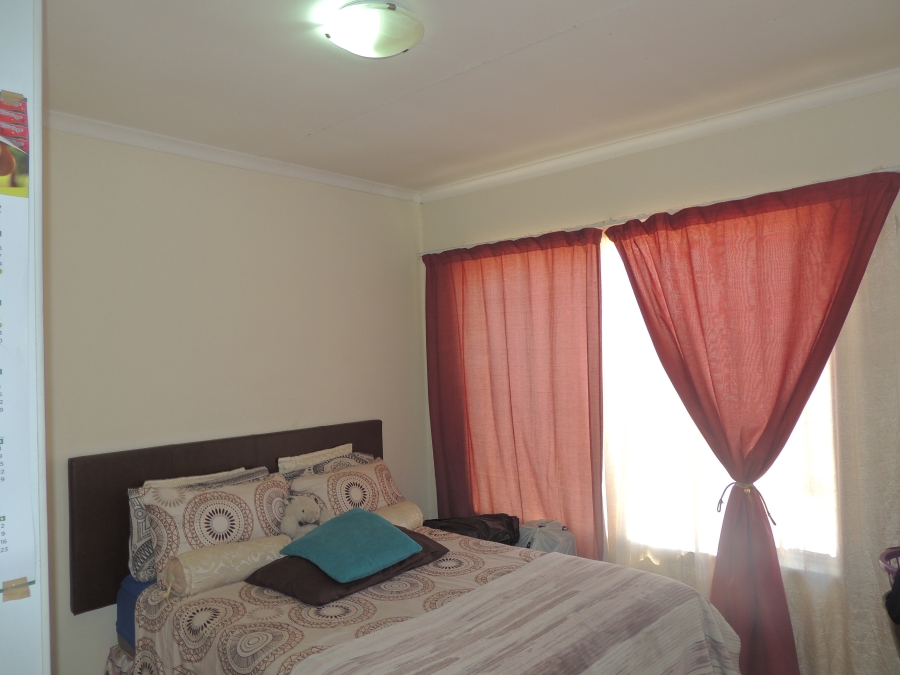 2 Bedroom Property for Sale in Elandspark Gauteng