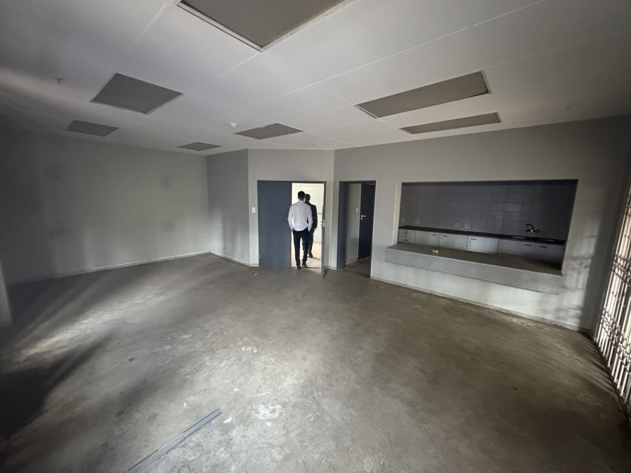 To Let commercial Property for Rent in Jet Park Gauteng