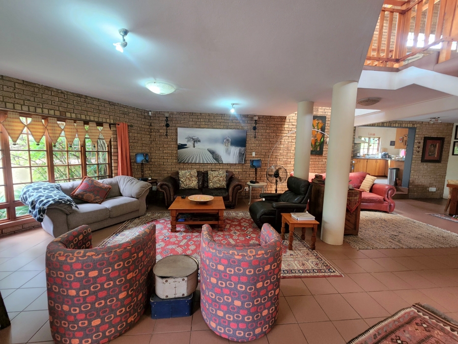 5 Bedroom Property for Sale in Pebble Rock Golf Village Gauteng