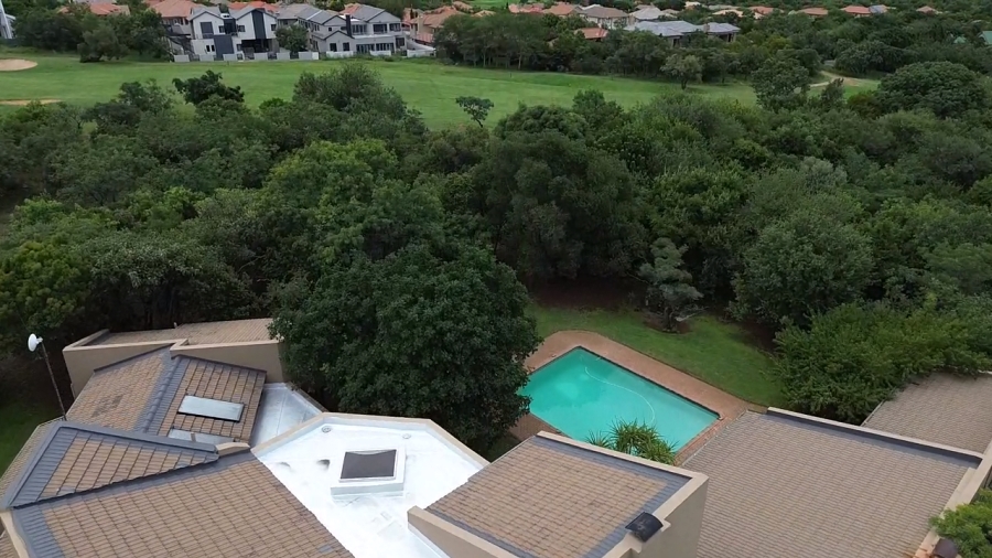 5 Bedroom Property for Sale in Pebble Rock Golf Village Gauteng