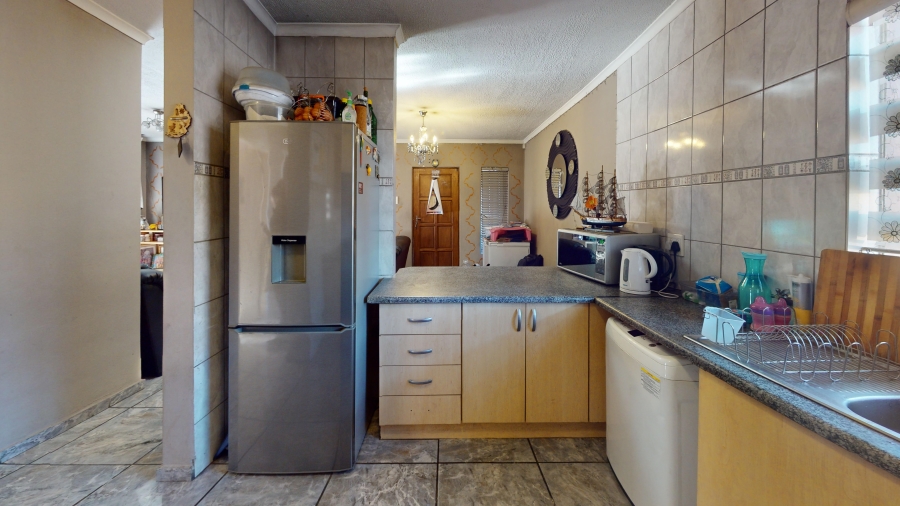 2 Bedroom Property for Sale in Castleview Gauteng