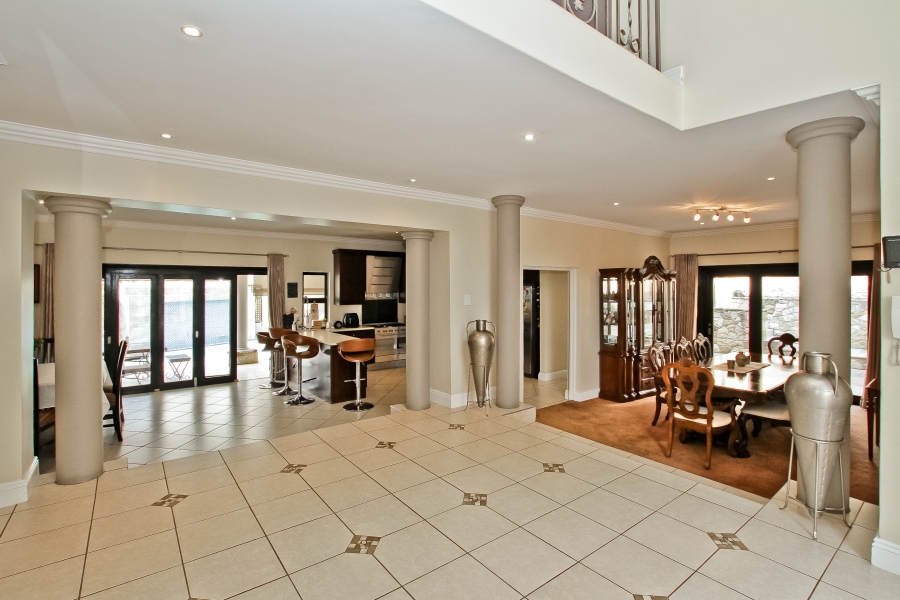 5 Bedroom Property for Sale in Bryanston Gauteng