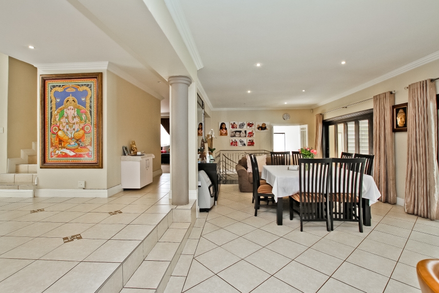 5 Bedroom Property for Sale in Bryanston Gauteng