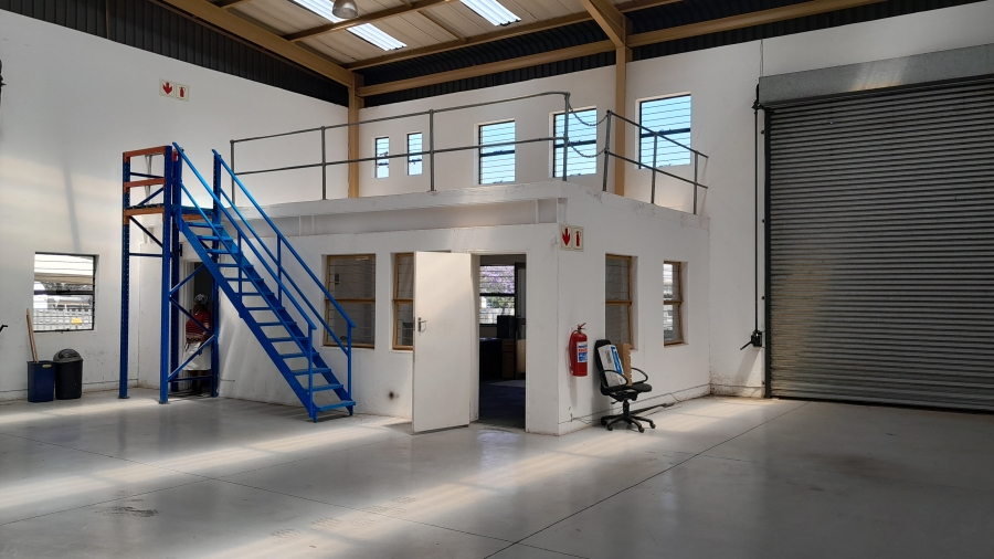 To Let commercial Property for Rent in Halfway House Estates Gauteng
