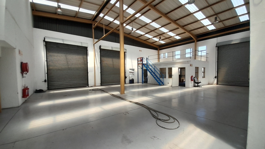 To Let commercial Property for Rent in Halfway House Estates Gauteng