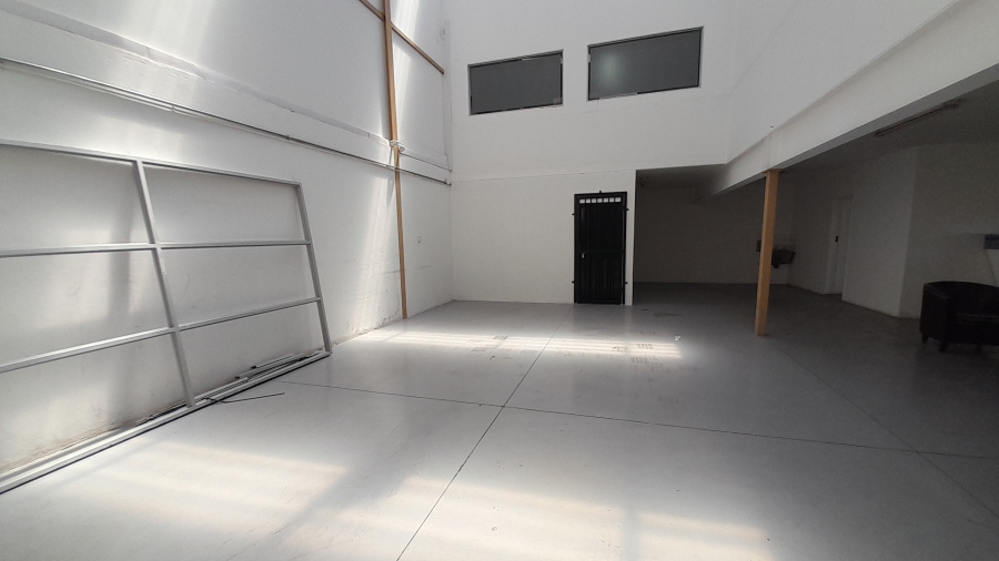 To Let commercial Property for Rent in Halfway House Estates Gauteng