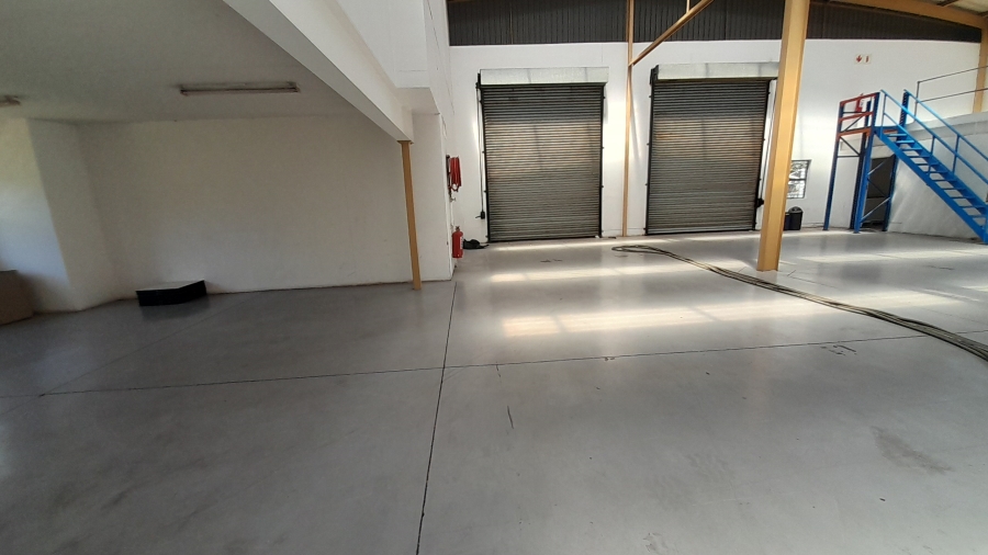 To Let commercial Property for Rent in Halfway House Estates Gauteng