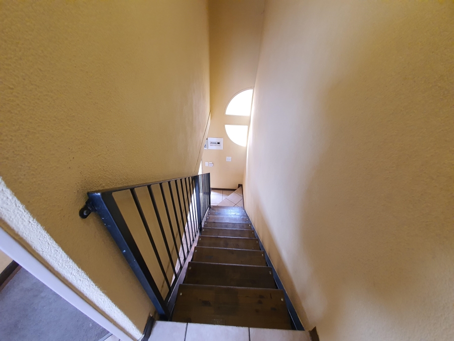 To Let 2 Bedroom Property for Rent in Birchleigh Gauteng