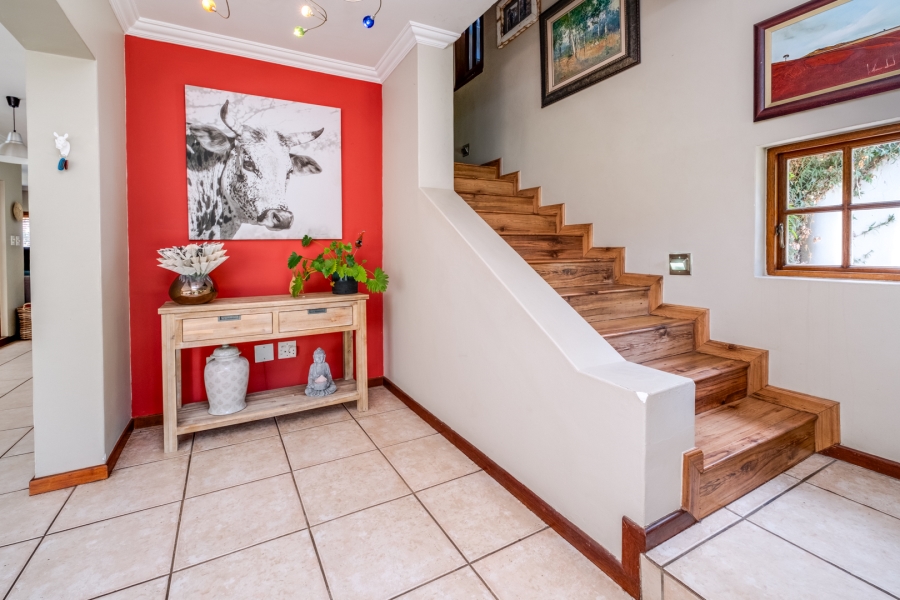 To Let 4 Bedroom Property for Rent in Bryanston Gauteng