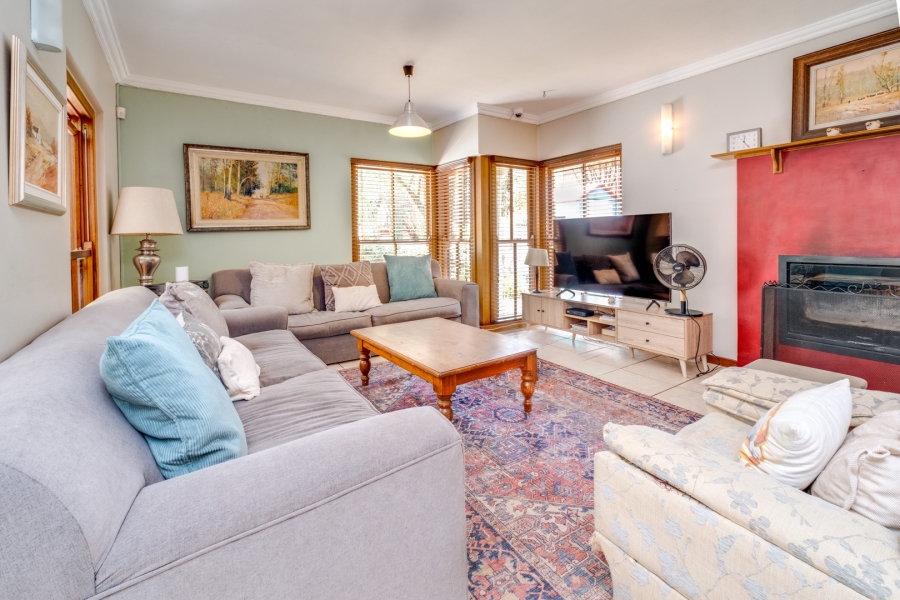 To Let 4 Bedroom Property for Rent in Bryanston Gauteng