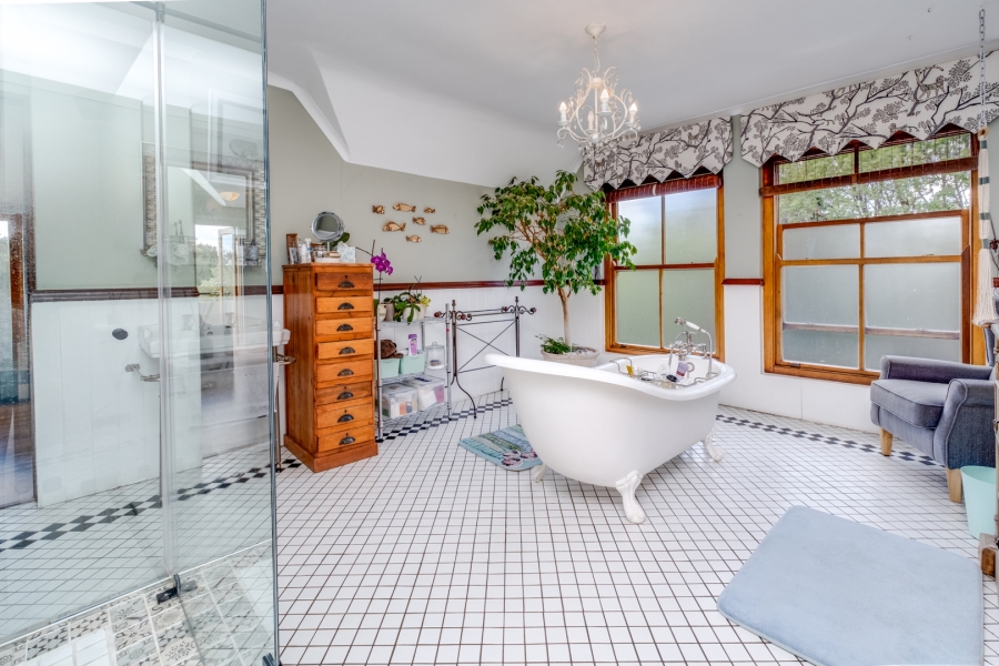 To Let 4 Bedroom Property for Rent in Bryanston Gauteng