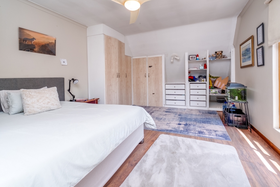 To Let 4 Bedroom Property for Rent in Bryanston Gauteng