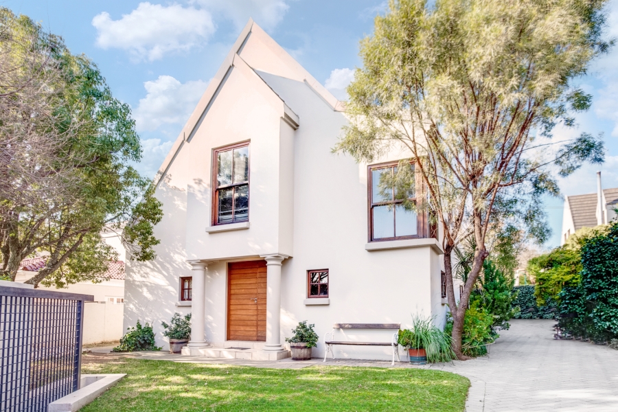 To Let 4 Bedroom Property for Rent in Bryanston Gauteng