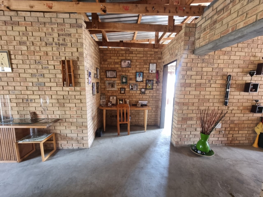 3 Bedroom Property for Sale in Vaaloewer Gauteng