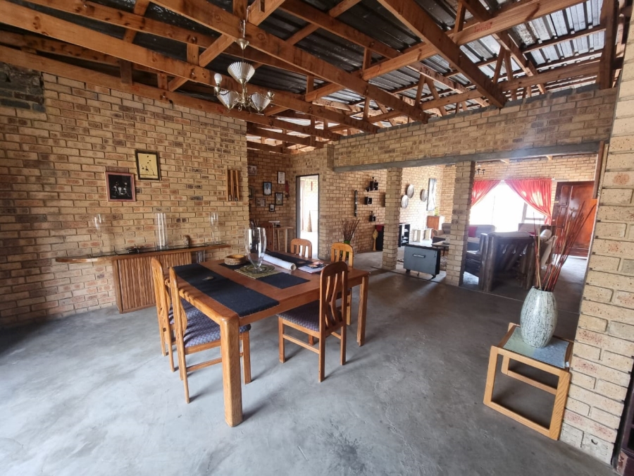 3 Bedroom Property for Sale in Vaaloewer Gauteng