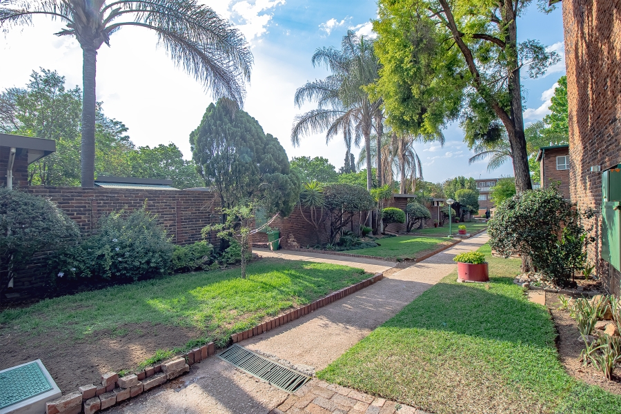 2 Bedroom Property for Sale in Villieria Gauteng