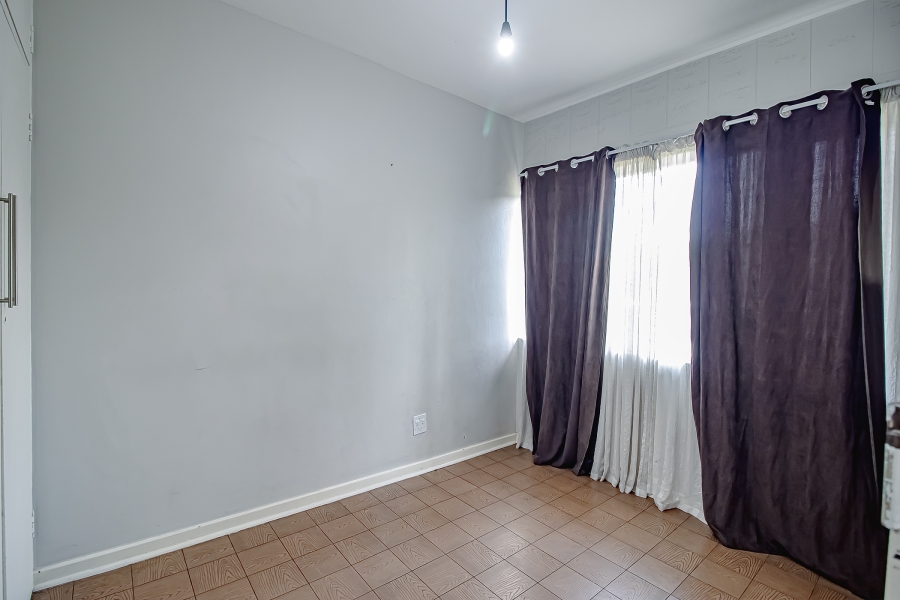 2 Bedroom Property for Sale in Villieria Gauteng