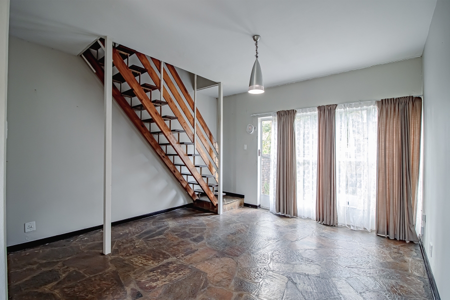 2 Bedroom Property for Sale in Villieria Gauteng