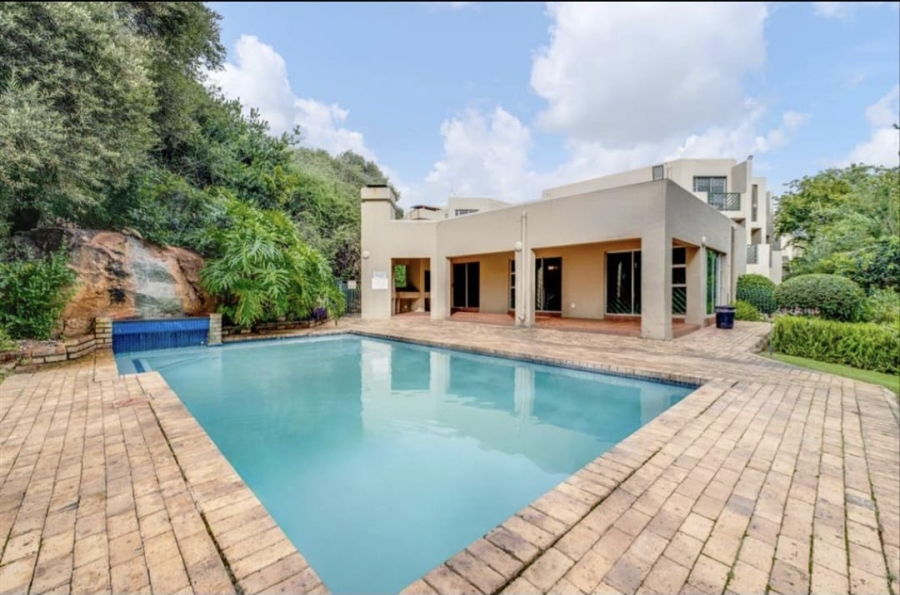 1 Bedroom Property for Sale in Bryanston Gauteng