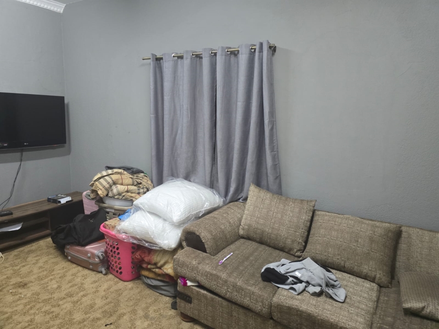 8 Bedroom Property for Sale in Observatory Gauteng