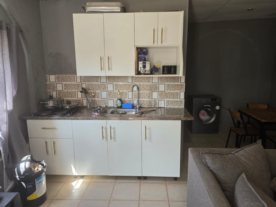 8 Bedroom Property for Sale in Observatory Gauteng