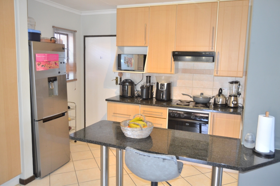 3 Bedroom Property for Sale in Monavoni Gauteng