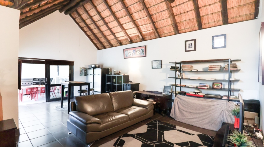 2 Bedroom Property for Sale in Douglasdale Gauteng