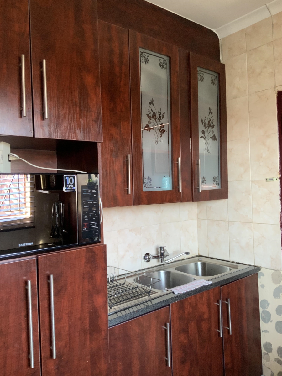 To Let 2 Bedroom Property for Rent in Soshanguve B Gauteng