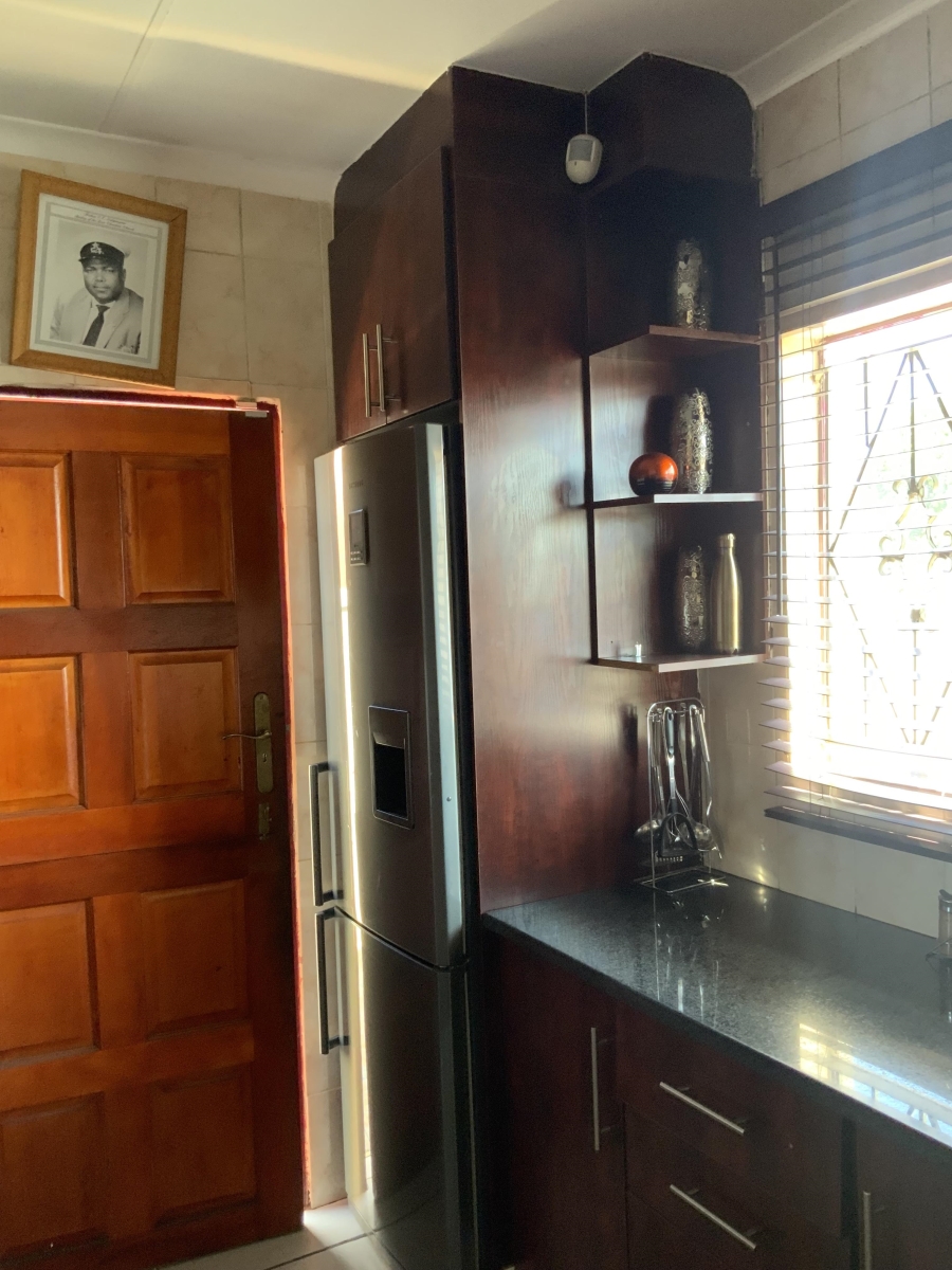 To Let 2 Bedroom Property for Rent in Soshanguve B Gauteng