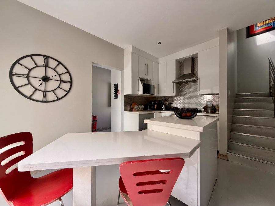 4 Bedroom Property for Sale in Amberfield Gauteng
