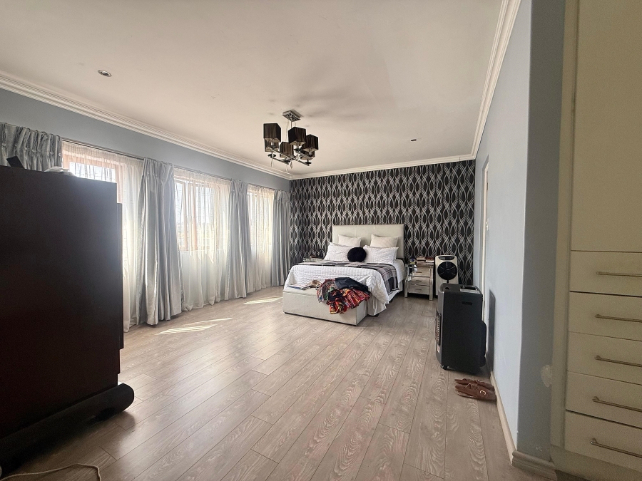 4 Bedroom Property for Sale in Amberfield Gauteng