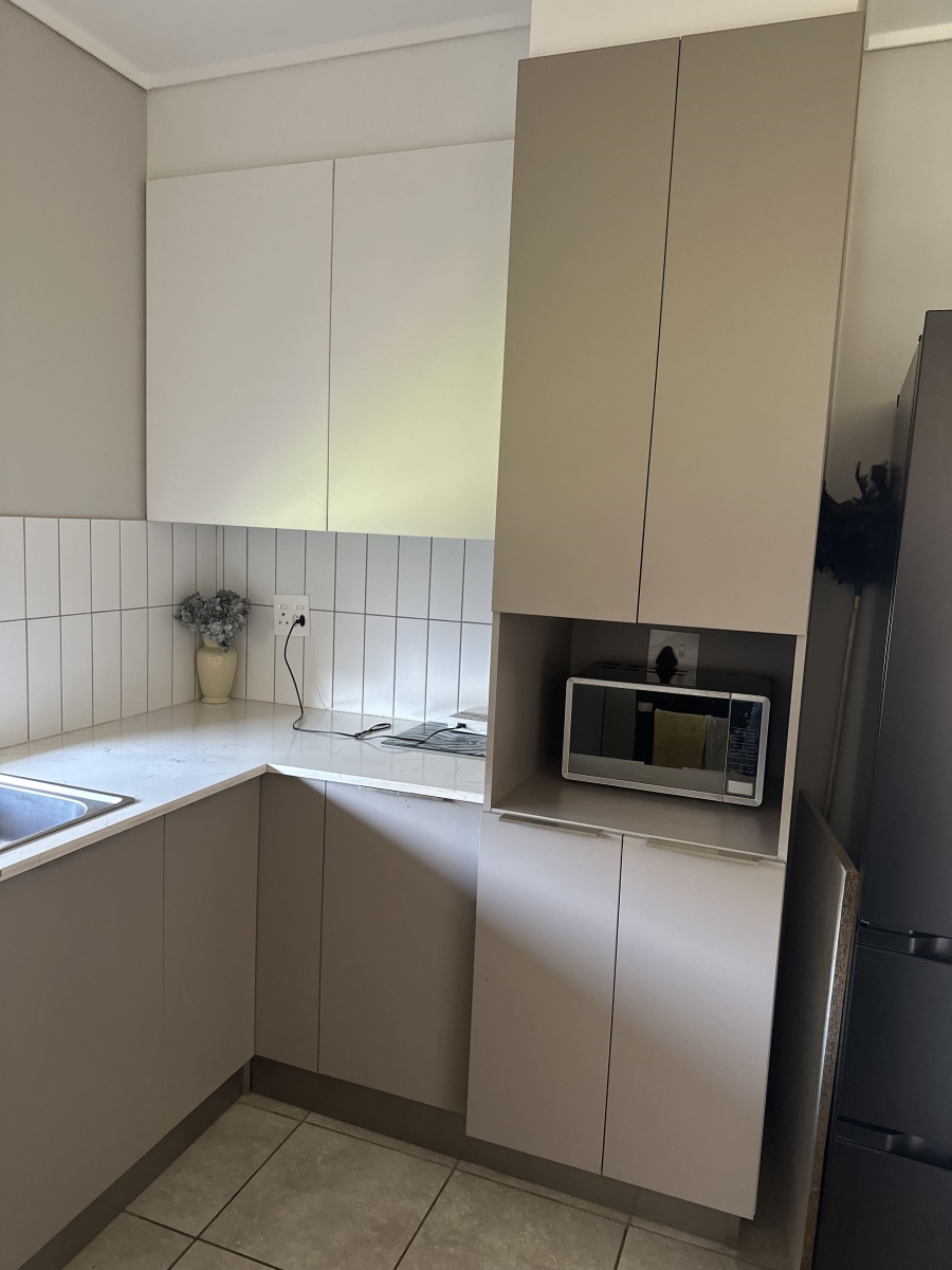 4 Bedroom Property for Sale in Lotus Gardens Gauteng