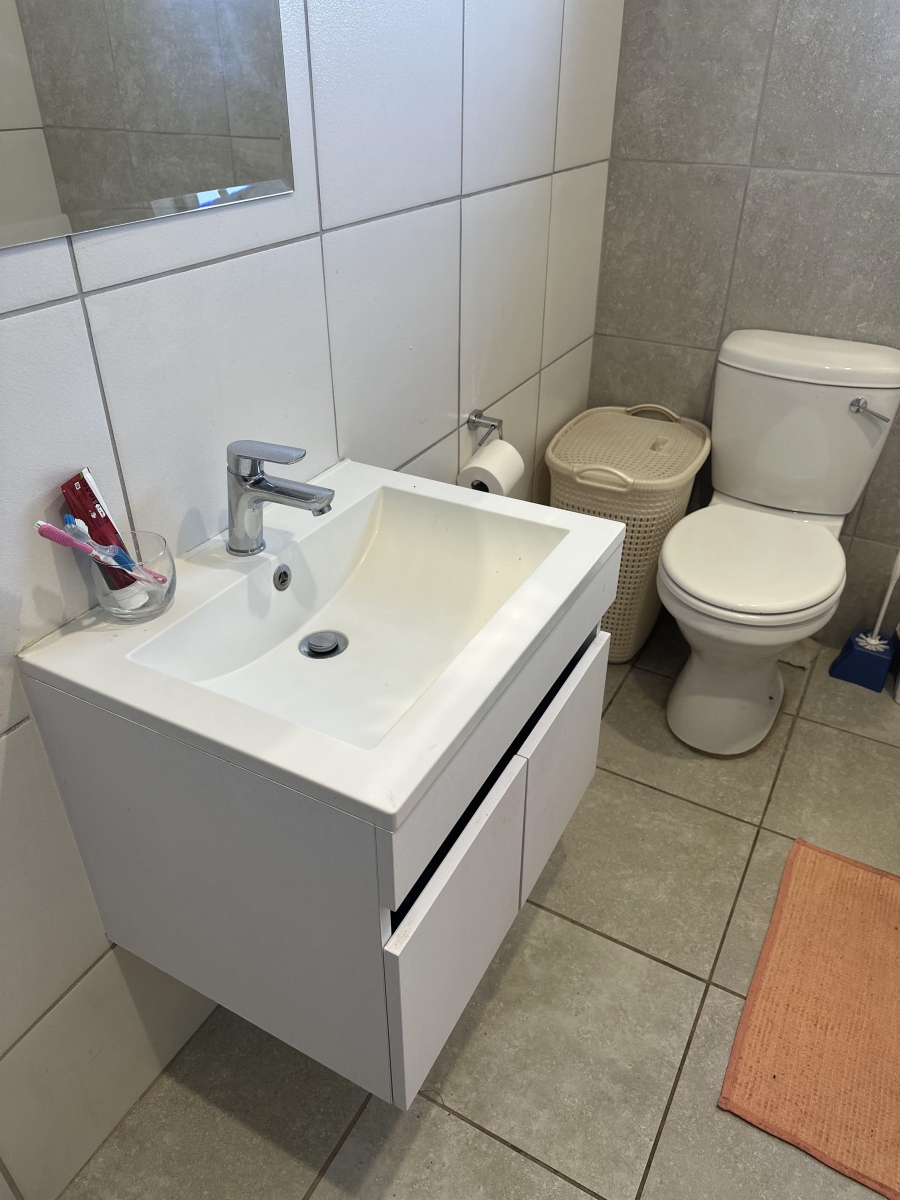 4 Bedroom Property for Sale in Lotus Gardens Gauteng