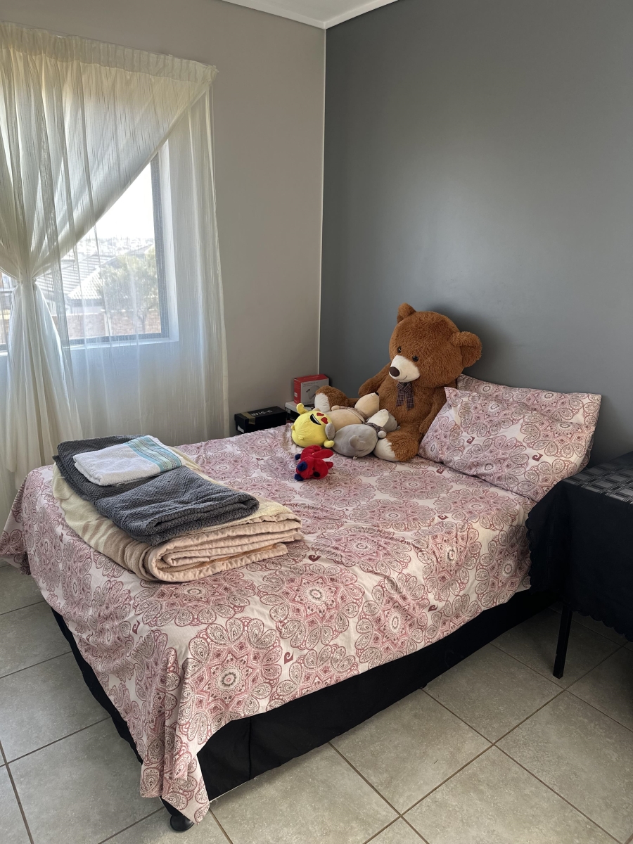 4 Bedroom Property for Sale in Lotus Gardens Gauteng