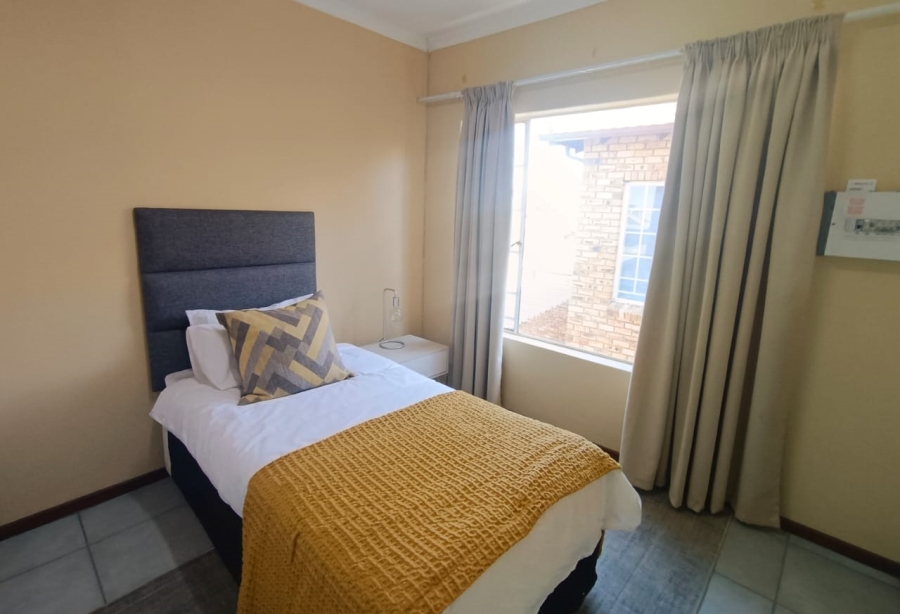 2 Bedroom Property for Sale in Elandspark Gauteng