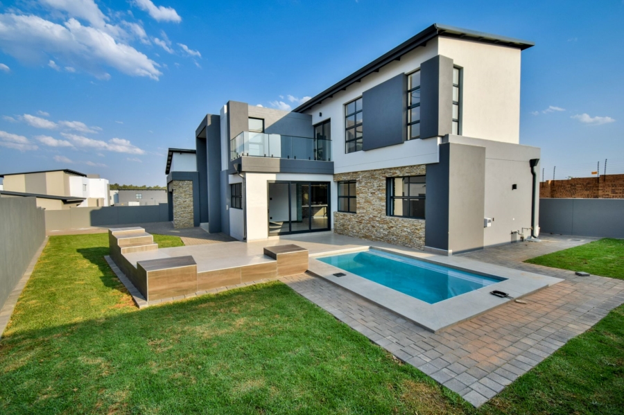 4 Bedroom Property for Sale in Fountainbrook Estate Gauteng