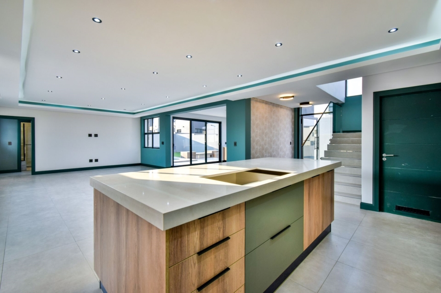 4 Bedroom Property for Sale in Fountainbrook Estate Gauteng