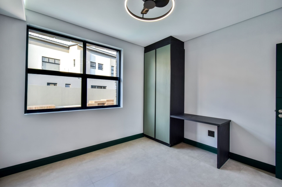 4 Bedroom Property for Sale in Fountainbrook Estate Gauteng